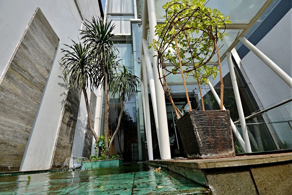 Zen Rooms Sudirman Blora Jakarta Exterior photo